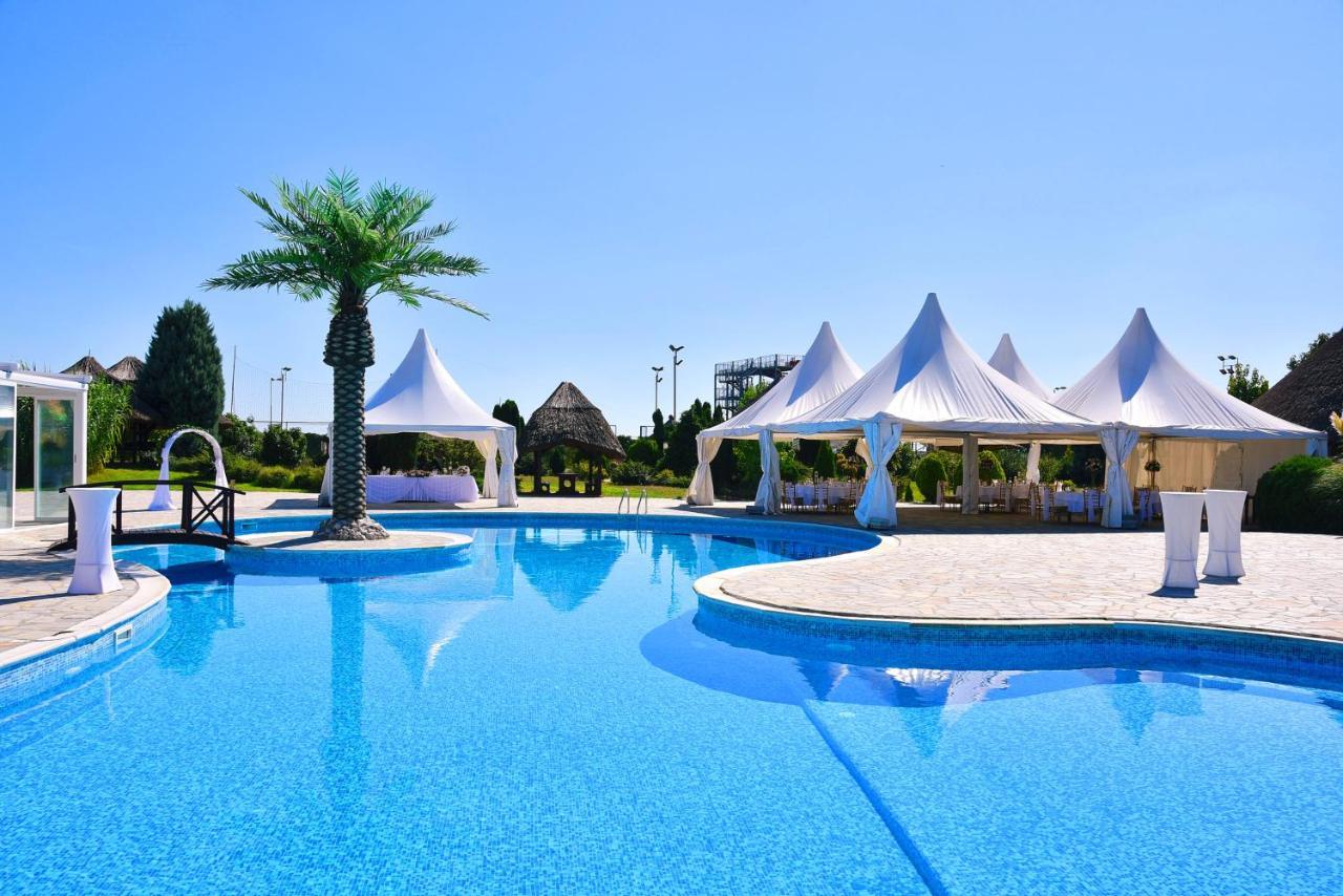 S Club Resort Hotel Aqua Park And Spa Belgrád Kültér fotó